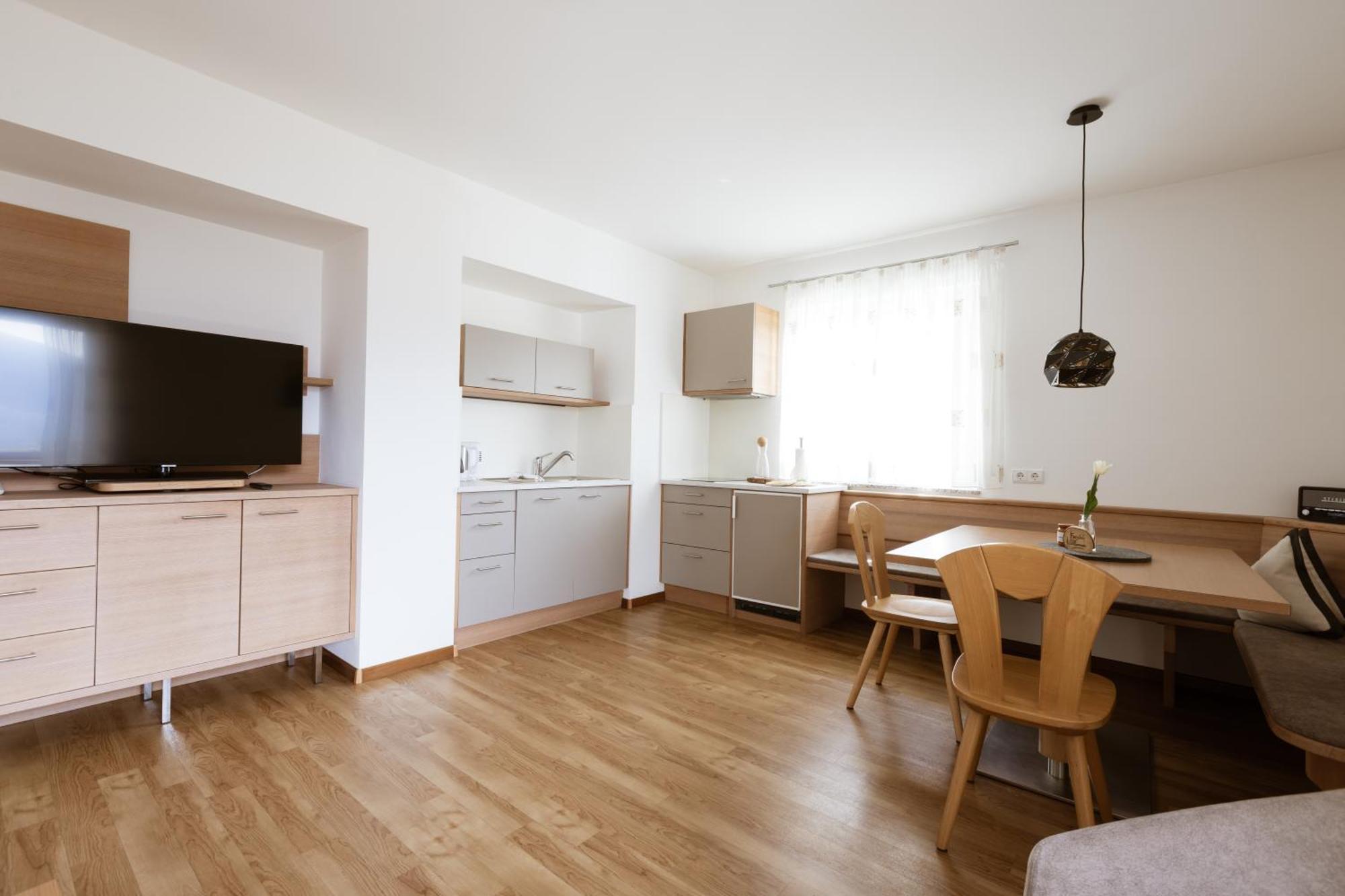Residence Walchhof Schenna Bagian luar foto