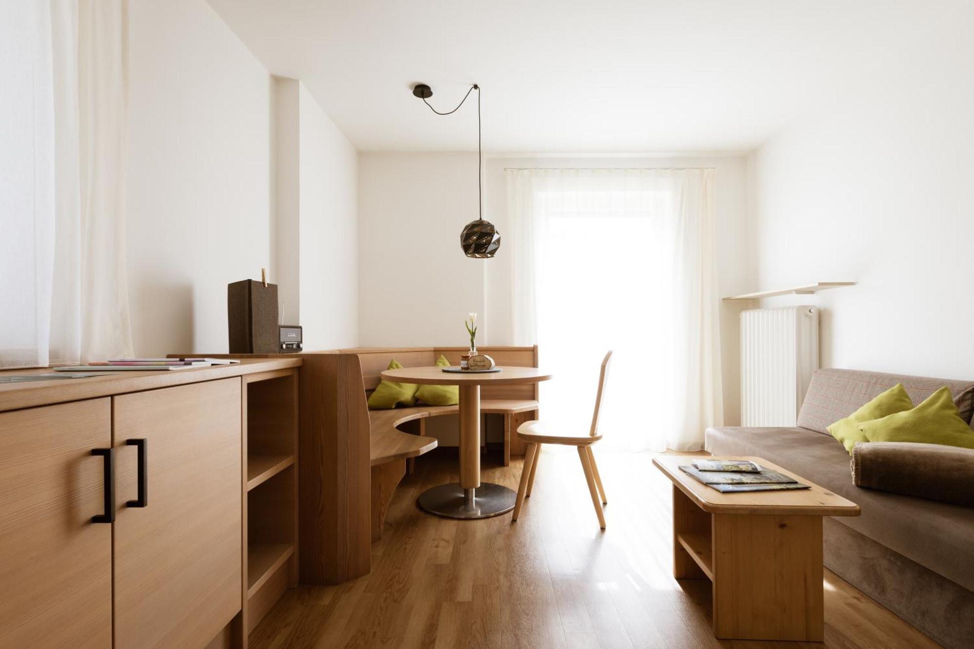 Residence Walchhof Schenna Bagian luar foto